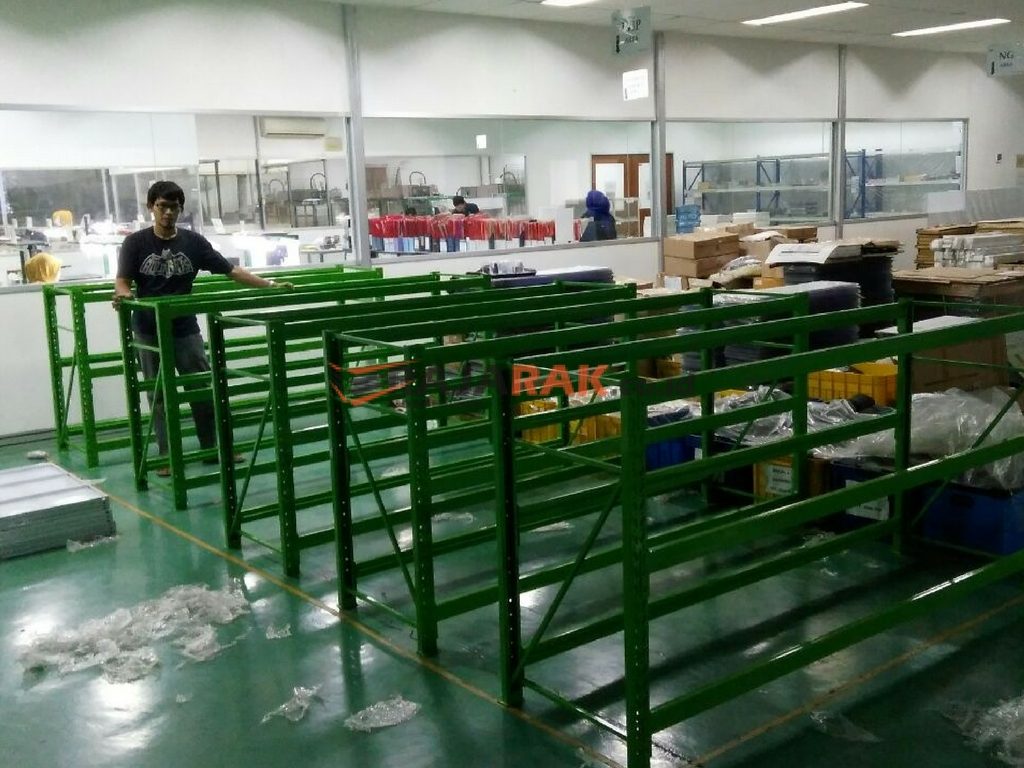 Pemasangan Rak Gudang Light Duty di Cikarang Barat Bekasi