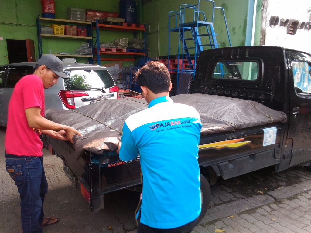 Pengiriman Rak Gudang Rekondisi Ke Lampung