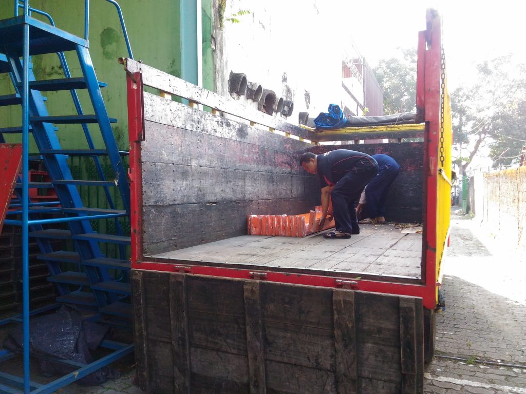 Pengiriman Rak Gudang Heavy Duty Plus Support Bar ke Bekasi Jawa Barat