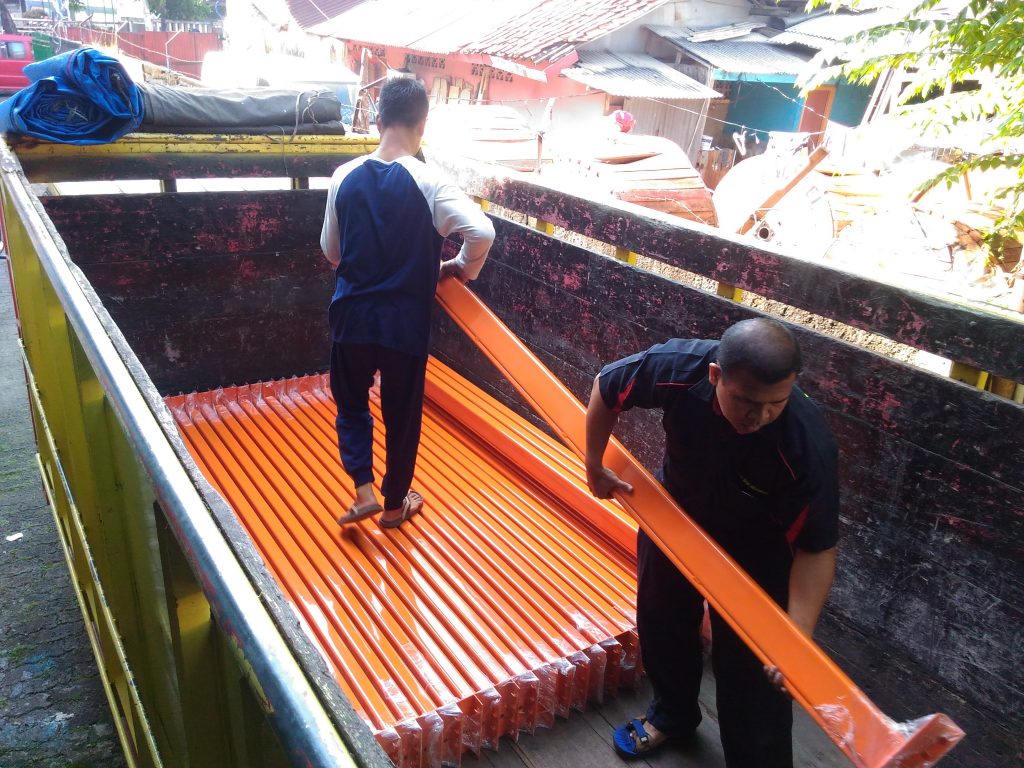 Pengiriman Rak Gudang Heavy Duty Plus Support Bar ke Bekasi Jawa Barat
