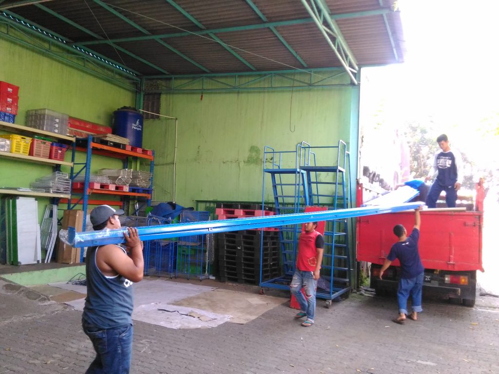 Pengiriman Rak Gudang Heavy Duty Plus Support Bar ke Bekasi Jawa Barat