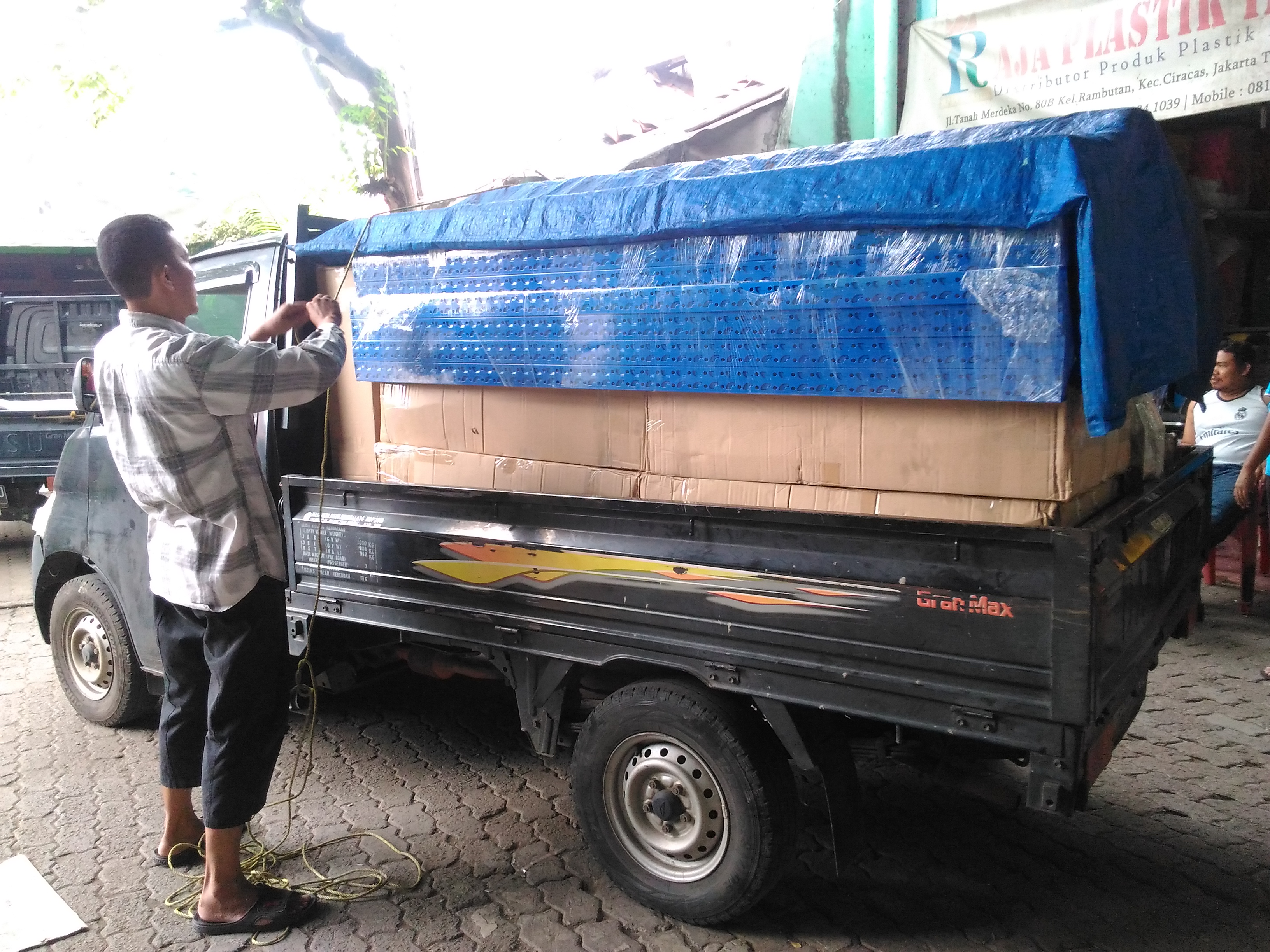Pengiriman Rak Gudang Light Duty RR-36 ke Bengkulu