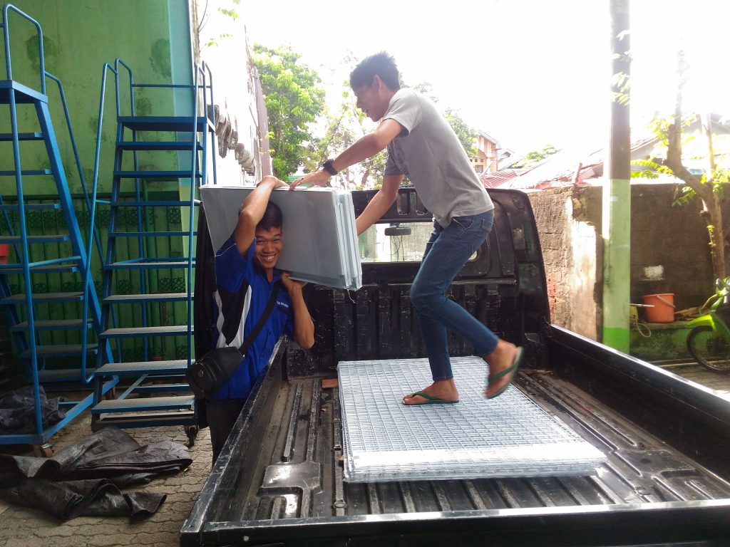 Pengiriman Rak Gondola Minimarket ke Beji Depok
