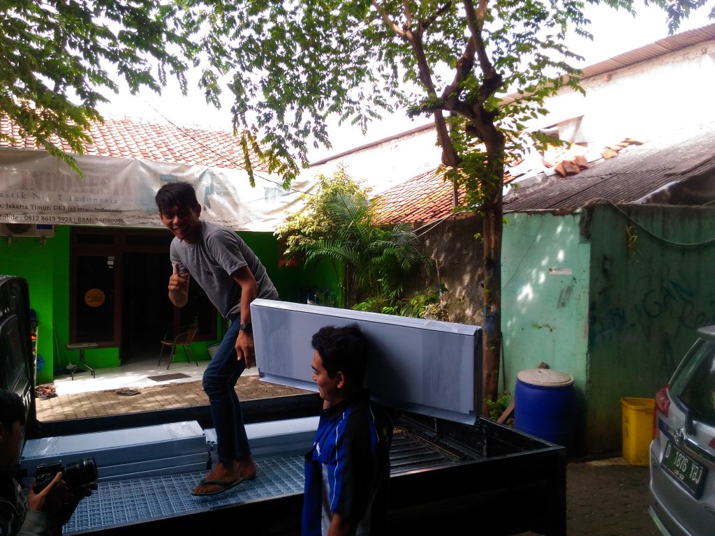 Pengiriman Rak Gondola Minimarket ke Beji Depok