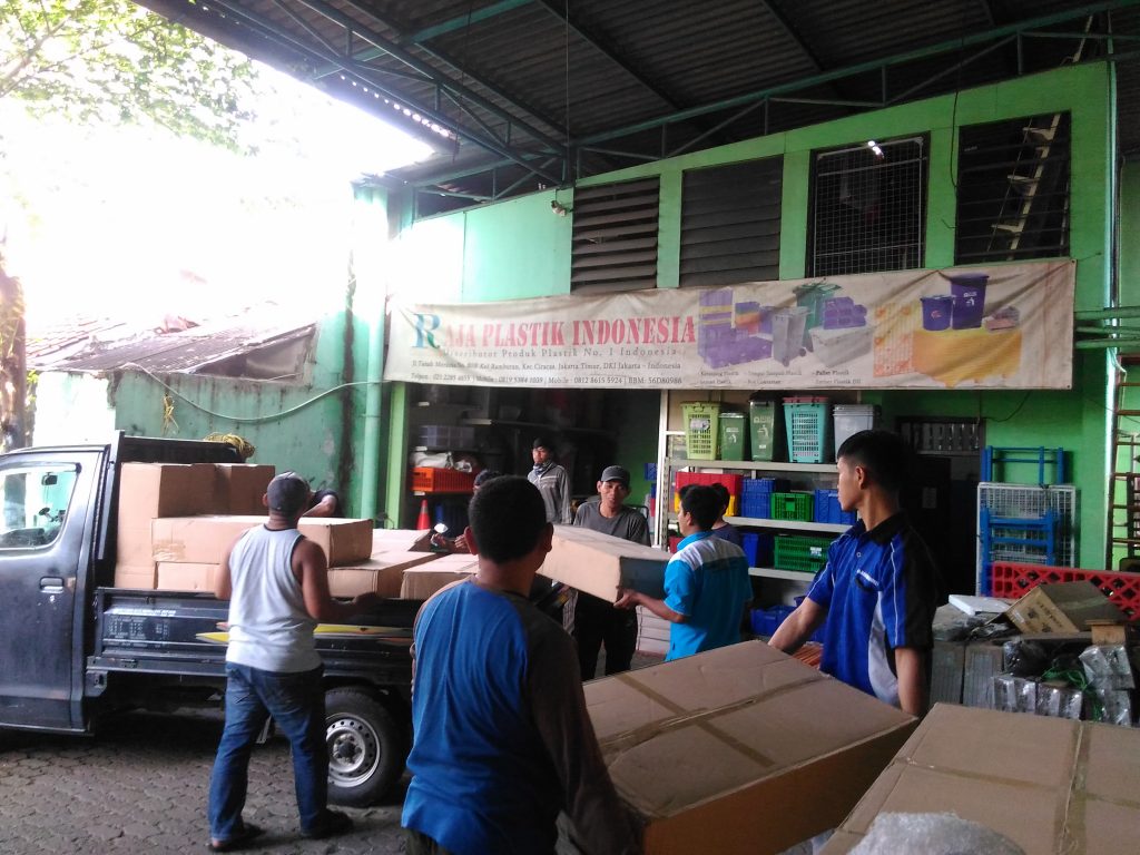 Pengiriman Rak Gudang Light Duty RR-36 ke Bekasi