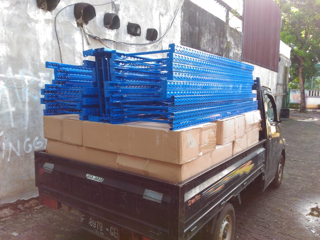 Pengiriman Rak Gudang Light Duty RR-36 ke Bekasi